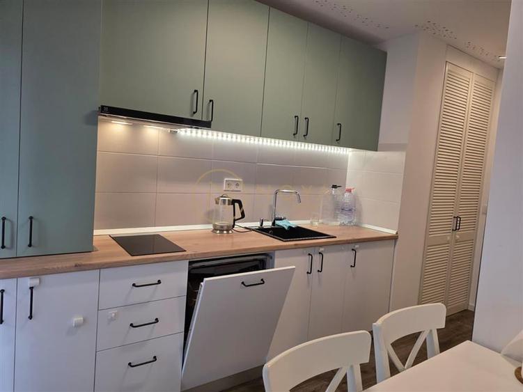 Apartament cu 3 camere decomandat, mobilat în Aviației