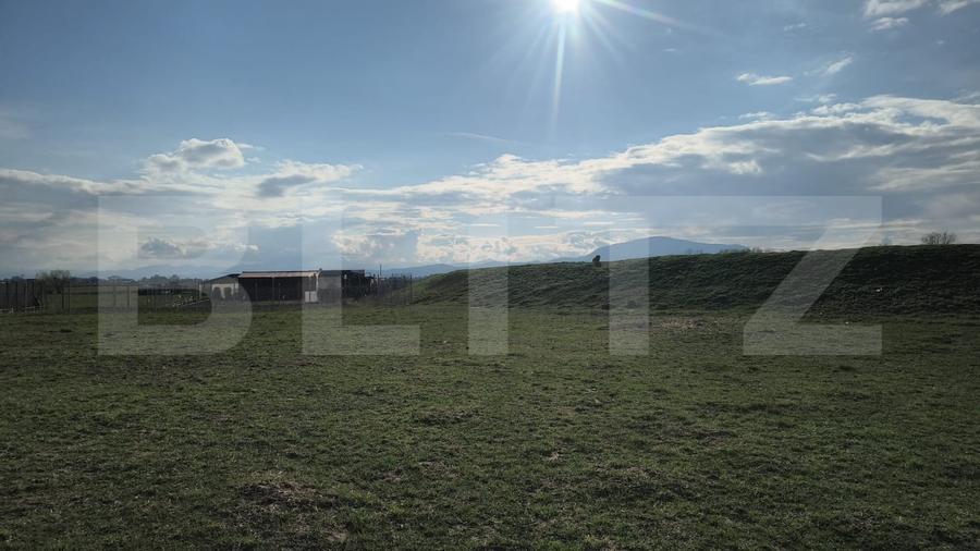 Teren Construcții intravilan de 996 mp, în Stupini