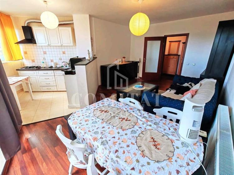 Apartament cu 2 camere semidecomandat, mobilat în Zorilor
