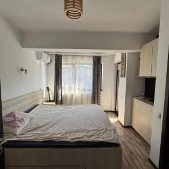 Casă individuală cu 3 camere cu Canalizare în Sud