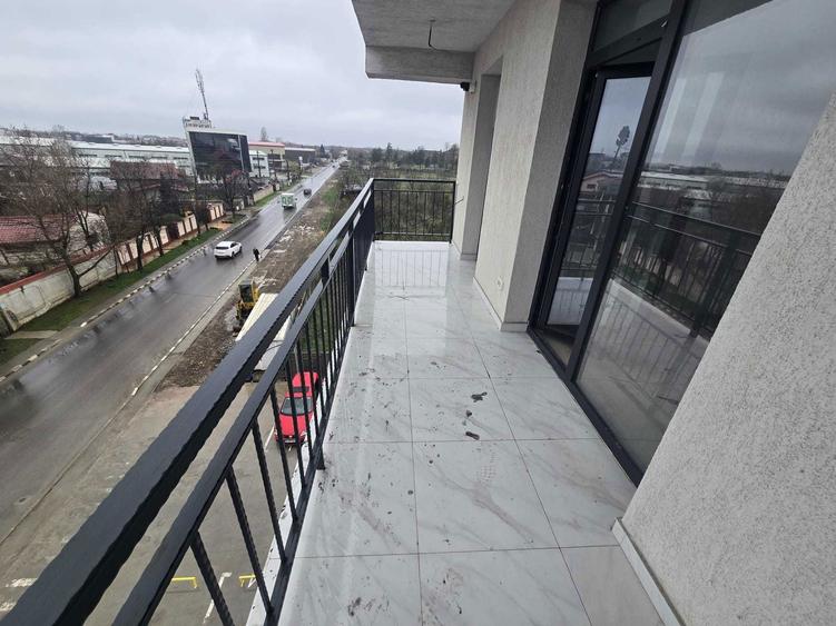 Apartament cu 2 camere semidecomandat în Central