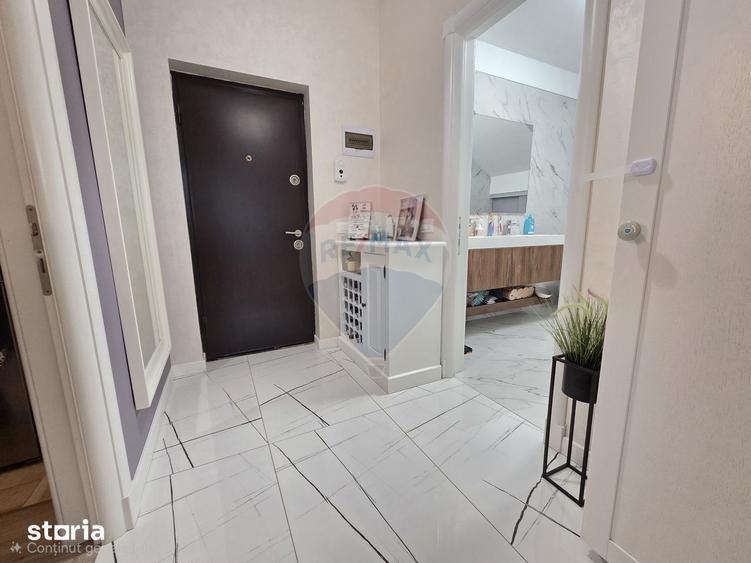 Apartament cu 3 camere, mobilat în Central