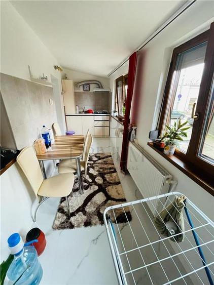 LIPOVEI - PARTER INALT - 3 camere - 2 bai - balcon - centrala proprie - clima - - 8
