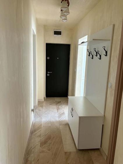 Apartament cu 3 camere decomandat în Rodna