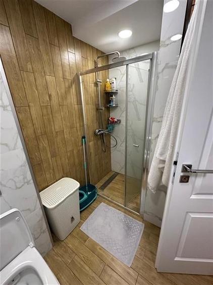 Apartament cu 3 camere decomandat, mobilat în Pipera