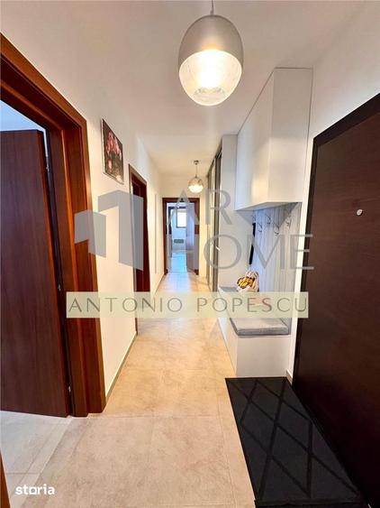 Apartament cu 3 camere decomandat în Central