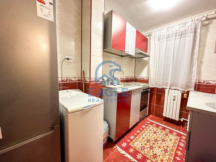 Apartament cu 2 camere nedecomandat, mobilat în Tomis Nord