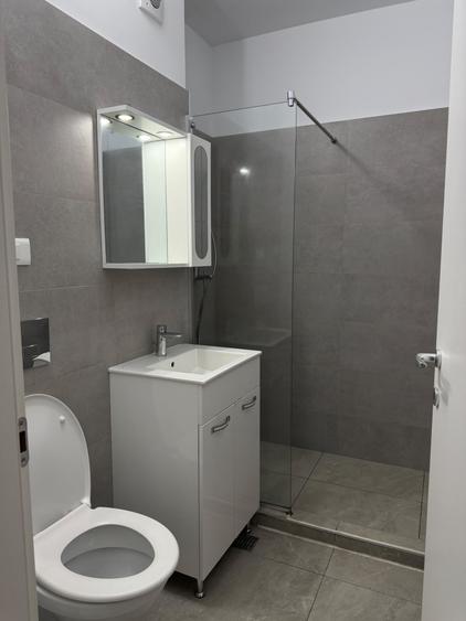 Apartament cu 2 camere semidecomandat, mobilat în Mihai Bravu