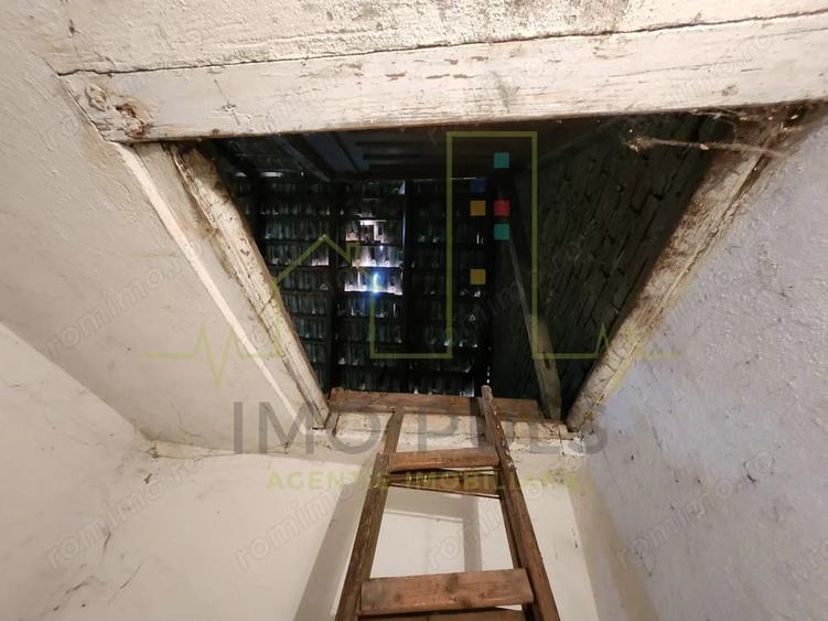 Casă cu 2 camere cu Teren 723 Mp în Complex Studențesc