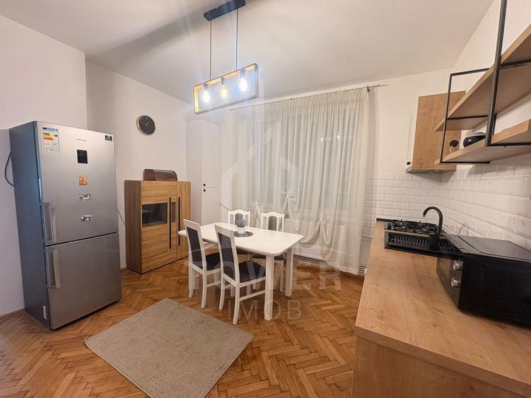 Apartament cu 2 camere semidecomandat în Central