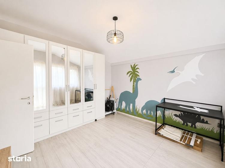 Casă cu 4 camere cu Teren 250 Mp în Tunari