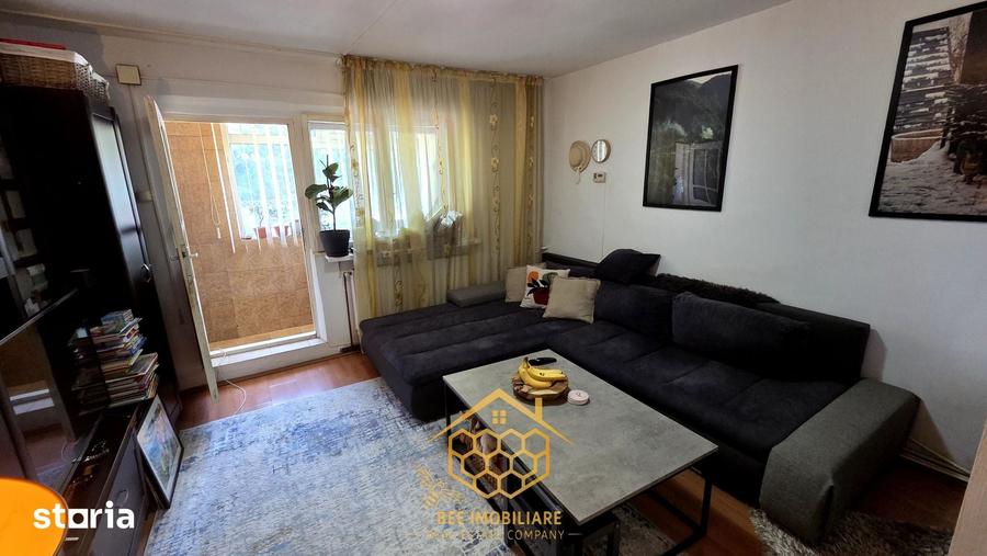 Apartament cu 2 camere decomandat în Valea Rosie