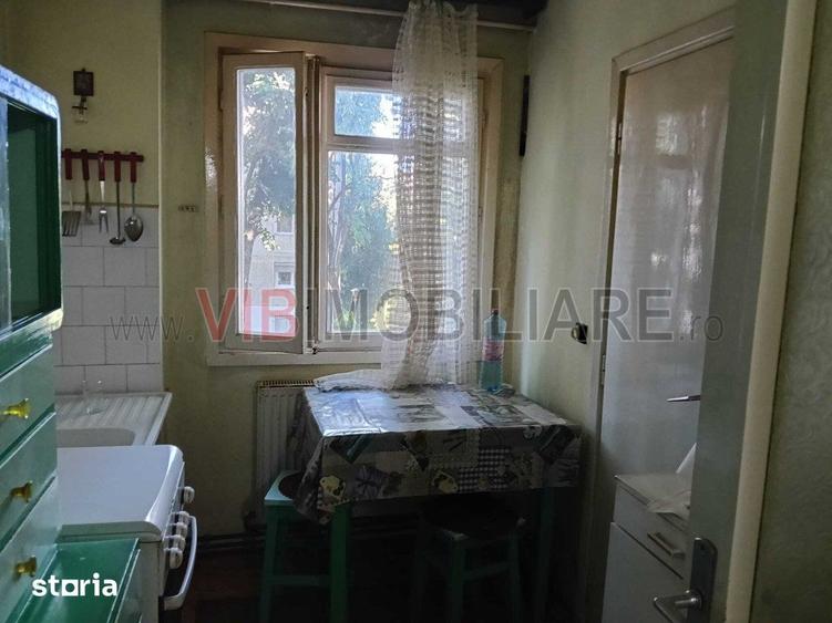 Apartament cu 3 camere semidecomandat în Șagului