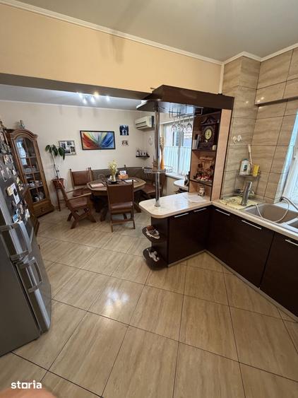 Apartament cu 3 camere în Central