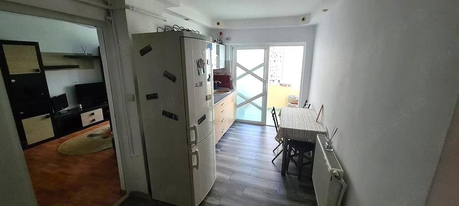 Inchiriez apartament 2 camere Slatina - zona Steaua - 8