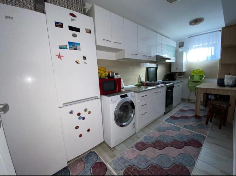 Apartament cu 2 camere decomandat în Valea Adâncă