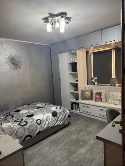 Apartament cu 2 camere decomandat în Cornitoiu