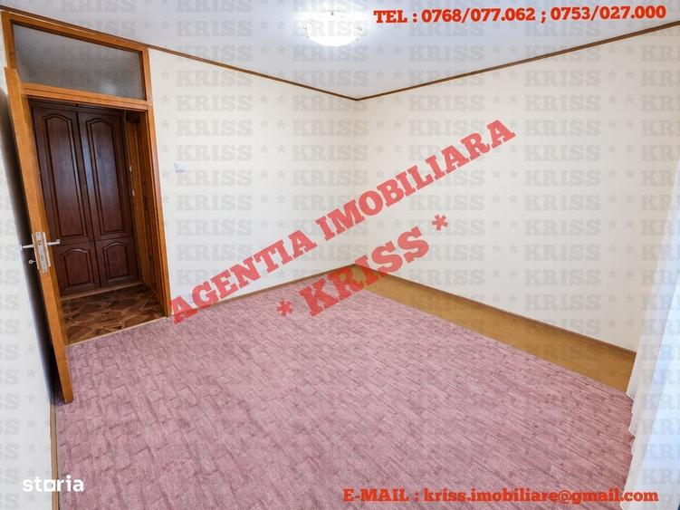 Apartament cu 2 camere decomandat în Eremia
