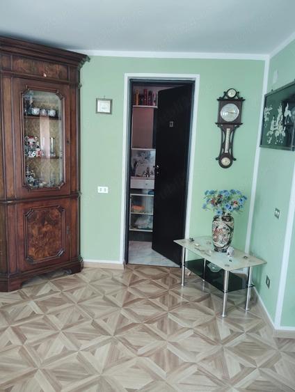 Casă cu Teren 850 Mp în Vânători
