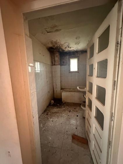 Apartament cu 4 camere decomandat în Toplița