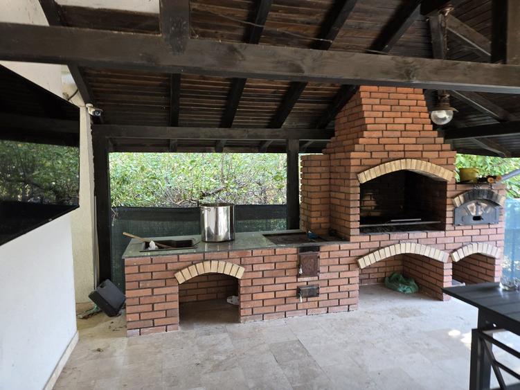 Casă cu 4 camere cu Teren 310 Mp în Nord