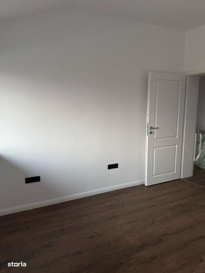 Apartament cu 4 camere în Moșnița Nouă