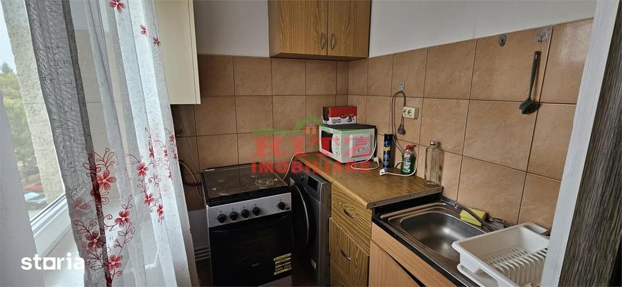 Apartament cu 2 camere nedecomandat în Central