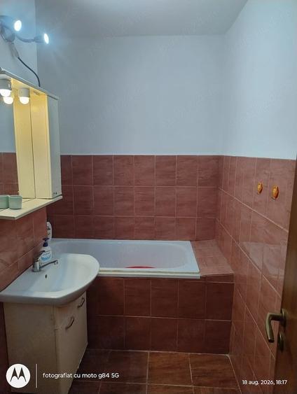 Garsonieră decomandată în Decebal