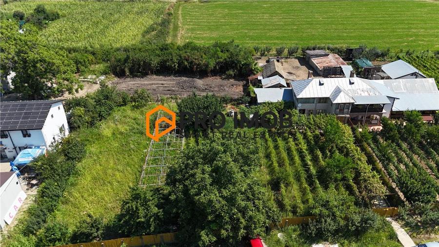 Casă individuală cu 4 camere cu Teren 1553 Mp în Merei