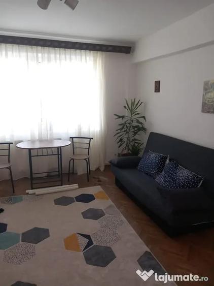 Apartament cu 2 camere nedecomandat în Ultracentral