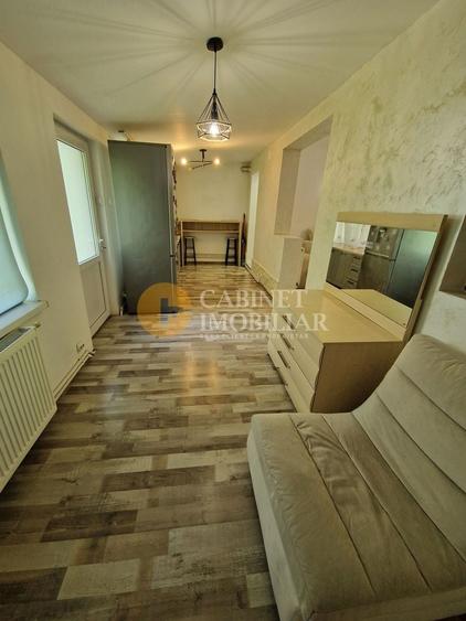 Apartament cu 2 camere nedecomandat, mobilat în Alexandru cel Bun
