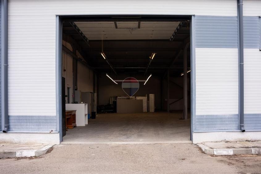 Spațiu industrial, de 858 mp, în Conțești