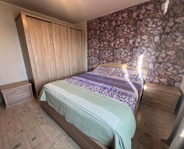 Apartament cu 2 camere, mobilat în Tomis Nord