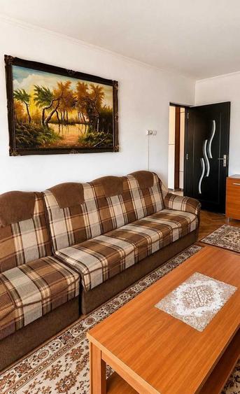 Apartament cu 2 camere decomandat în Tolstoi