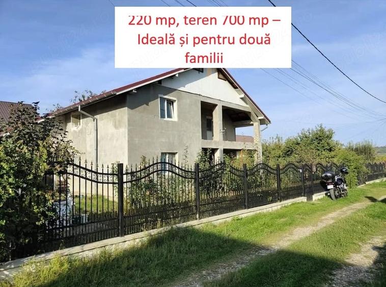 Casă cu 4 camere cu Teren 700 Mp în Horpaz