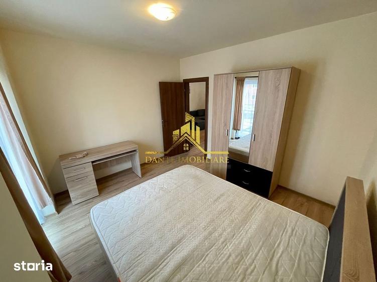 Apartament cu 3 camere, mobilat în Între Lacuri