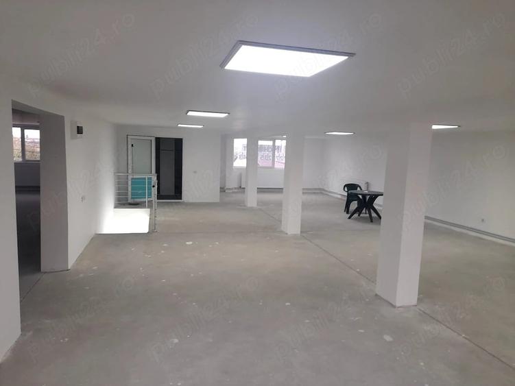 Spațiu comercial, de 160 mp, în Dobroești