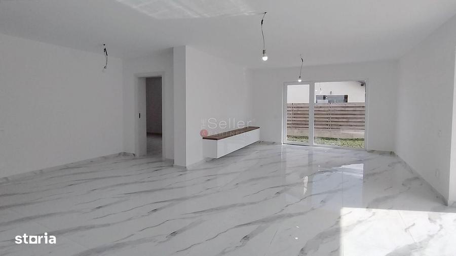 Casă cu 3 camere cu Teren 500 Mp în Noua