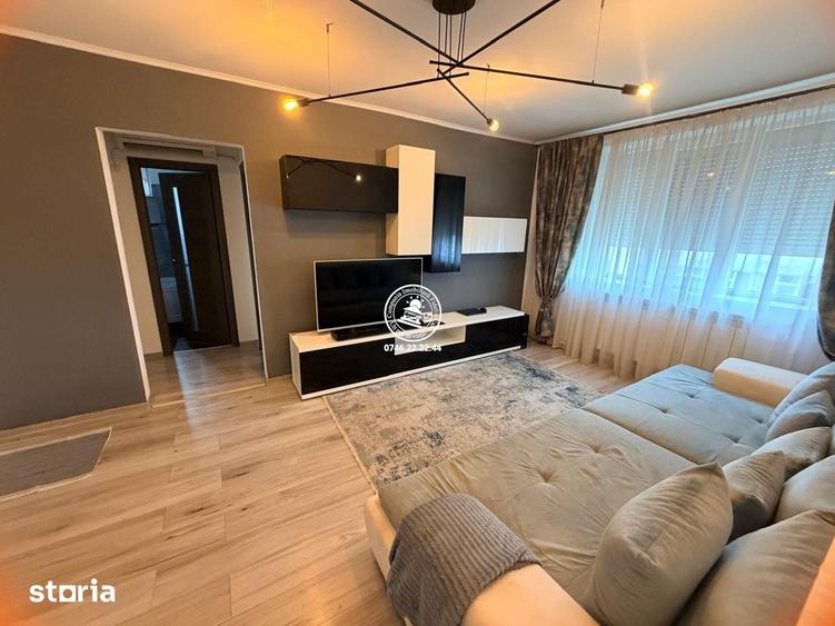 Apartament cu 3 camere decomandat în Alexandru cel Bun