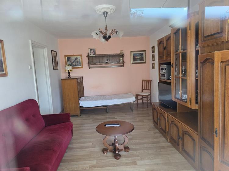 Apartament cu 2 camere semidecomandat în Brazda lui Novac