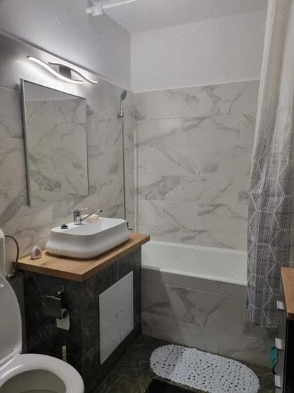 Apartament cu 2 camere semidecomandat în Budeasa