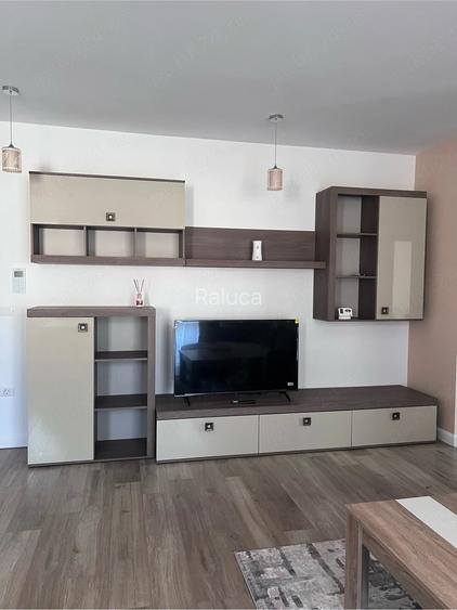 Apartament cu doua camere de inchiriat