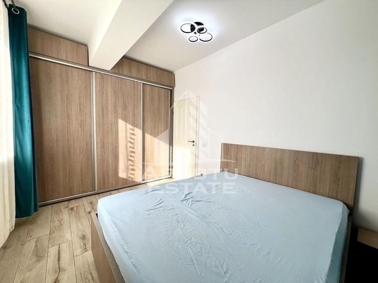 Apartament cu 2 camere semidecomandat, mobilat în Giroc