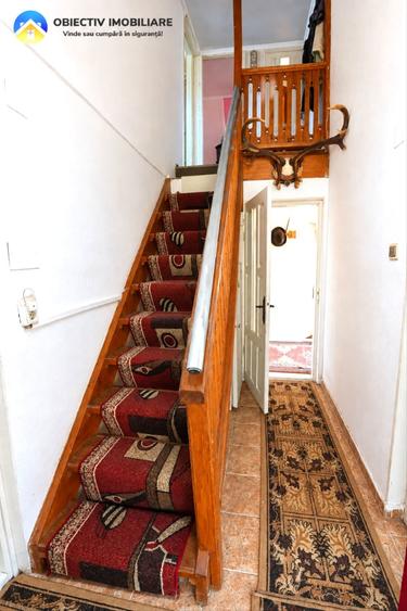 Casă individuală cu 4 camere cu Teren 1477 Mp în Tarcău