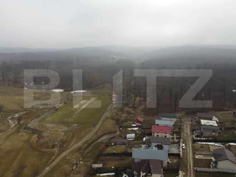 Teren Construcții intravilan de 3470 mp, în Ocnița