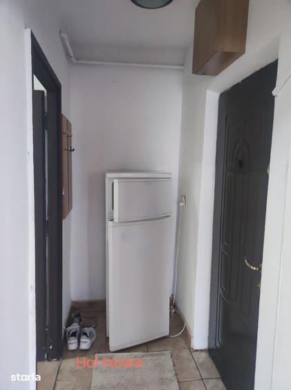 Apartament cu 3 camere decomandat, mobilat în Circumvalațiunii