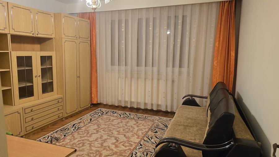 Apartament cu 3 camere decomandat în Gheorgheni