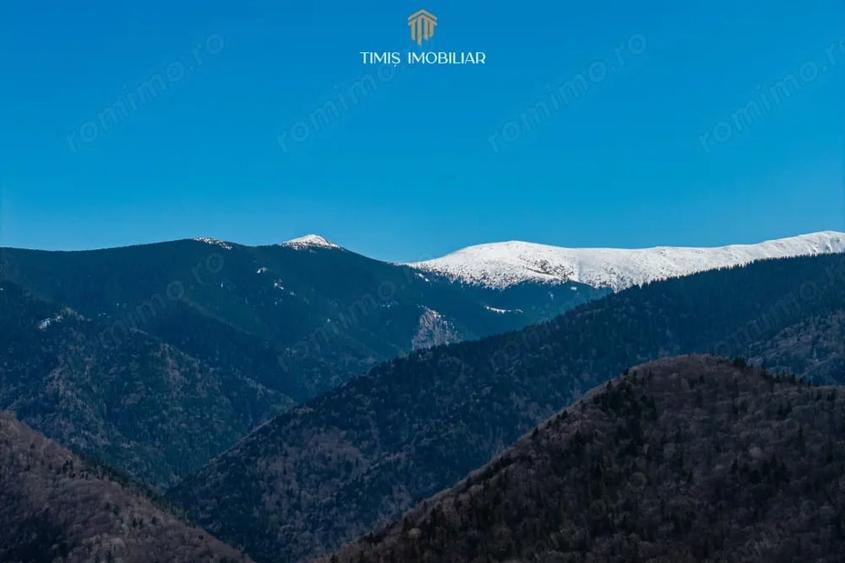 Teren de 738 mp, în Poiana