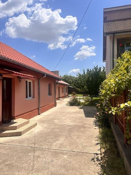 Casă cu 3 camere în Central