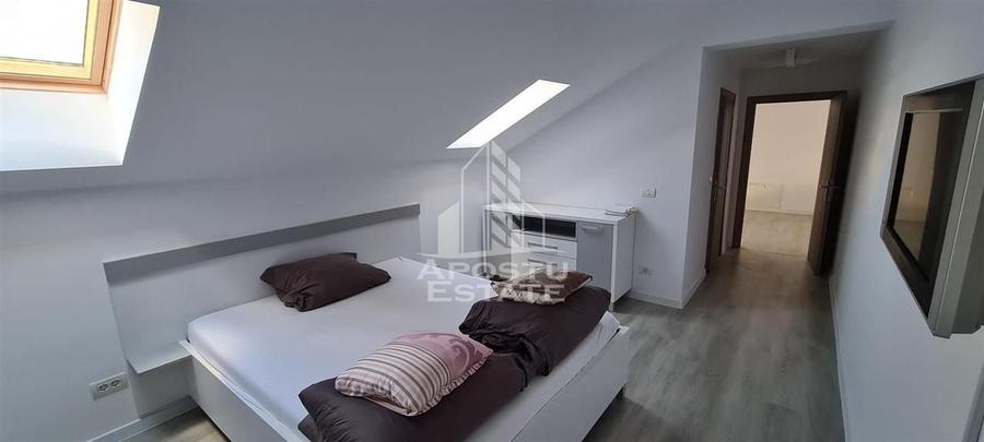 Apartament cu 3 camere semidecomandat, mobilat în Giroc